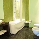 Lvg Collection - Cavour Otel