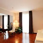 Lvg Collection - Cavour Otel