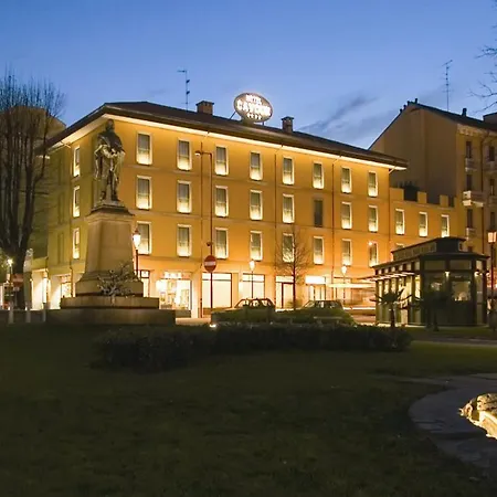 Hotel Cavour By Lvg Collection