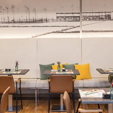 Lvg Collection - Cavour Otel Novara