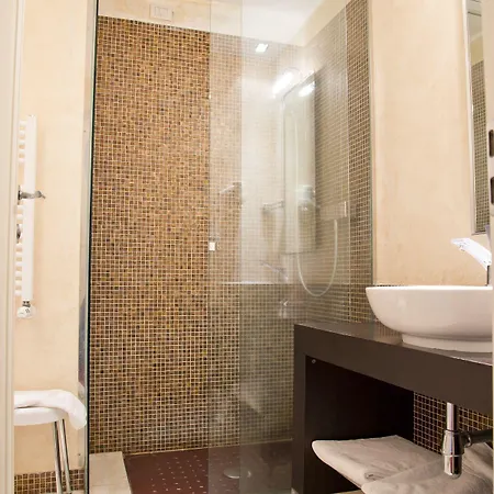 Lvg Collection - Cavour 4* Novara