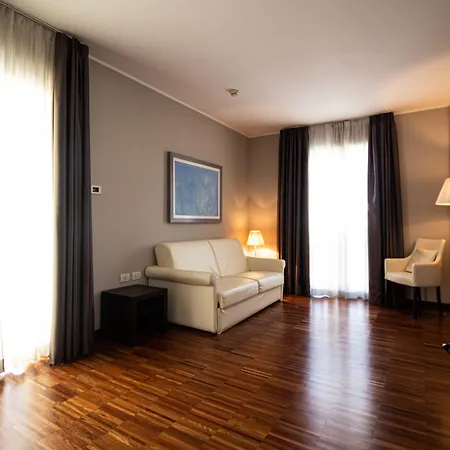 Hotel Lvg Collection - Cavour Novara