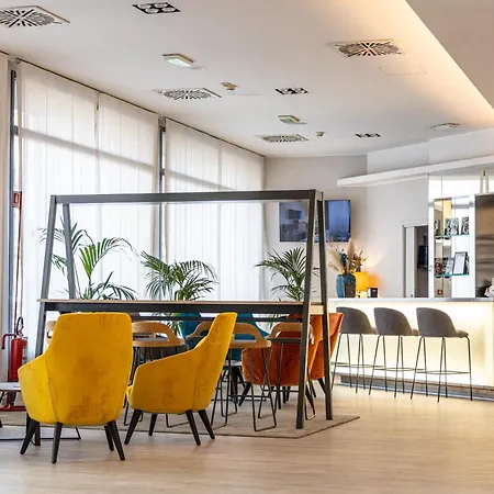 Otel Lvg Collection - Cavour Novara