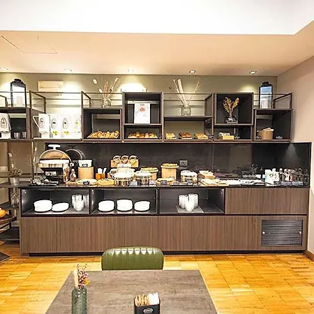 Lvg Collection - Cavour Novara