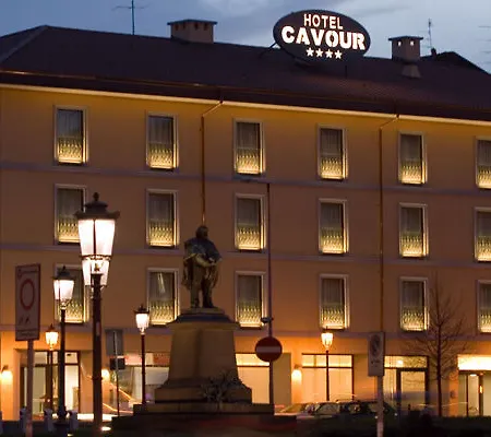 Hotel Cavour By Lvg Collection