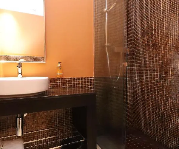 Lvg Collection - Cavour Otel