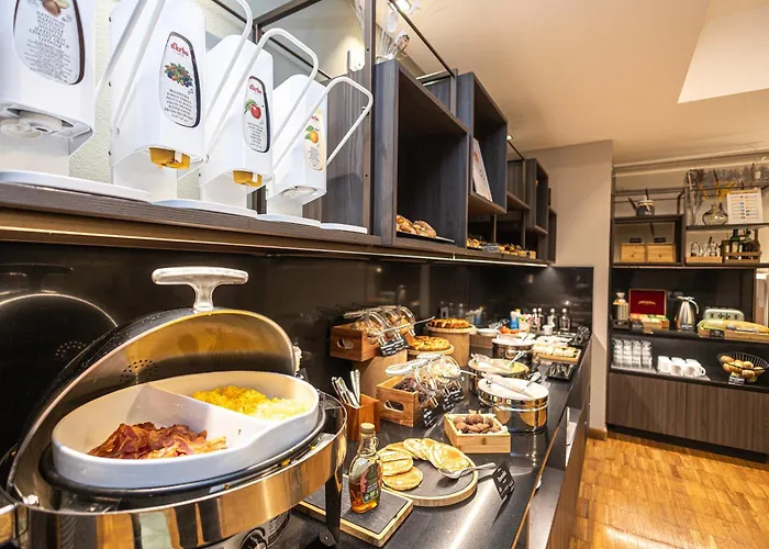 Lvg Collection - Cavour Novara