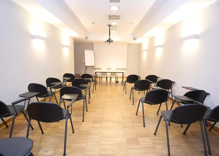 Lvg Collection - Cavour Otel 4*