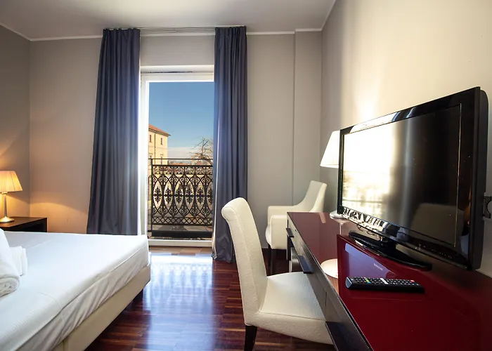 Lvg Collection - Cavour Otel 4*