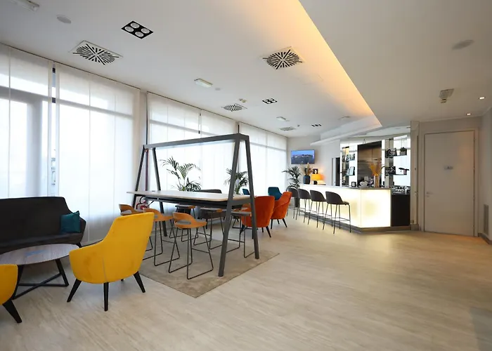 Lvg Collection - Cavour Otel 4*